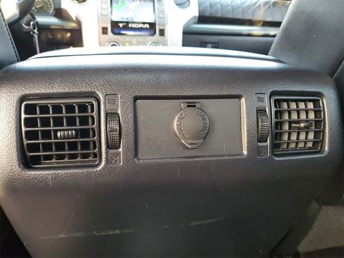 Used 2017 Toyota Tundra Platinum image 12