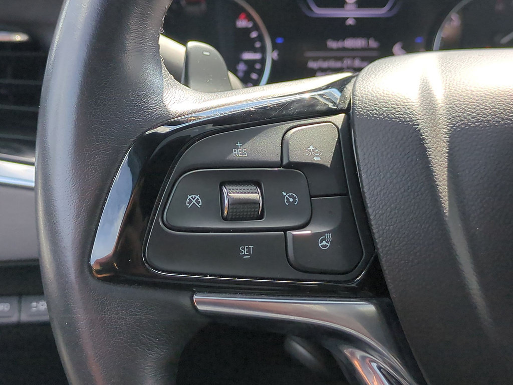 Used 2023 Buick Enclave Avenir w/ Avenir Technology Package AWD/4WD image 17