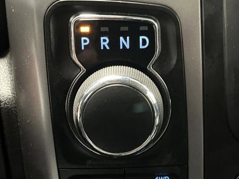 Used 2023 RAM 1500 Classic SLT image 19