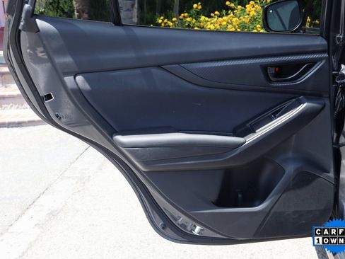 Used 2023 Subaru Crosstrek 2.0i Premium image 29