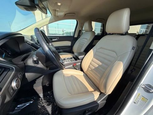 Certified 2022 Ford Edge SEL AWD/4WD image 9