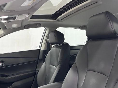 Used 2023 Honda Accord Touring image 12