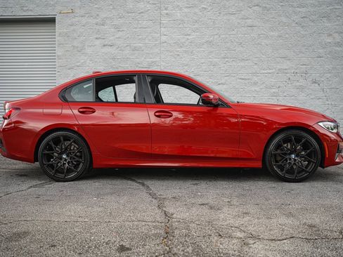 Used 2022 BMW 330i Sedan w/ Convenience Package image 17