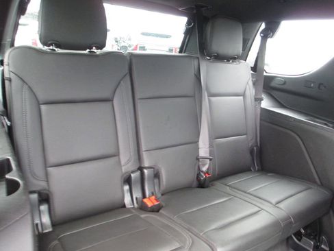 Used 2021 Chevrolet Tahoe Z71 w/ Rear Media and Nav Package AWD/4WD image 27