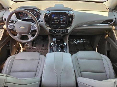 Used 2021 Chevrolet Traverse Premier AWD/4WD image 21