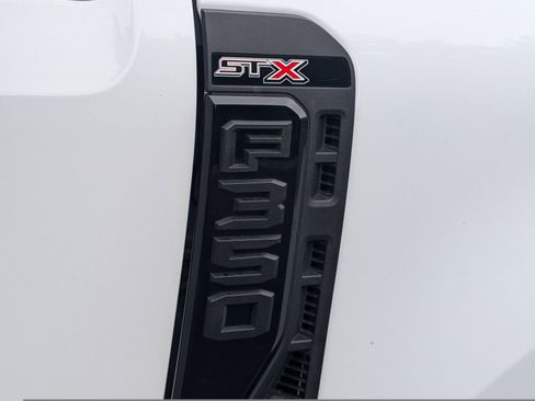 Used 2023 Ford F350 XL w/ STX Appearance Package AWD/4WD image 5