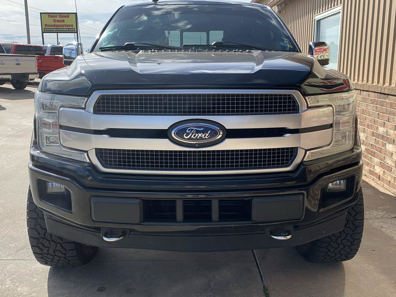 Used 2018 Ford F150 Platinum w/ Equipment Group 701A Luxury AWD/4WD image 7