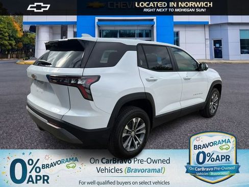 New 2026 Chevrolet Equinox LT w/ Safety and Technology Package FWD image 5