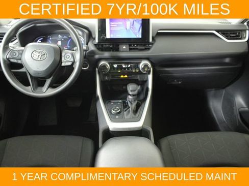Used 2025 Toyota RAV4 XLE AWD/4WD image 15