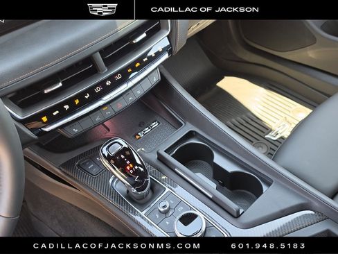 Used 2025 Cadillac CT5 V RWD image 21