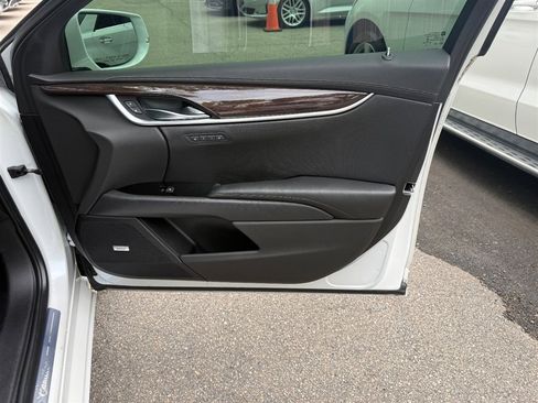 Used 2016 Cadillac XTS Luxury w/ Driver Awareness Package FWD image 19