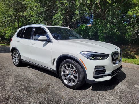 Used 2019 BMW X5 xDrive40i w/ Convenience Package AWD/4WD image 1