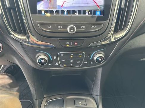 Used 2024 Chevrolet Equinox RS FWD image 13