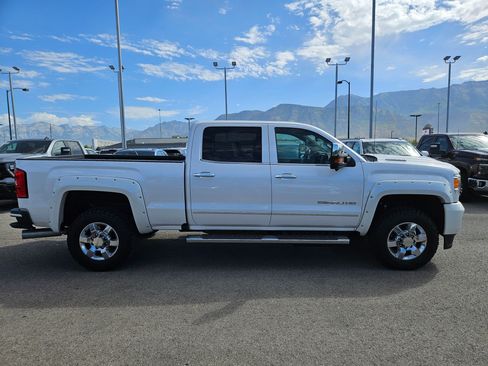 Used 2019 GMC Sierra 3500 Denali w/ Duramax Plus Package AWD/4WD image 2