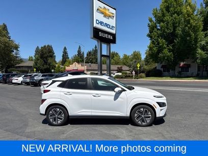 Used 2023 Hyundai Kona SEL