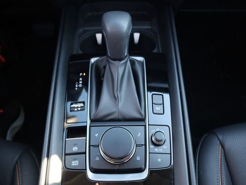 Used 2025 MAZDA CX-50 AWD 2.5 Hybrid w/ Premium Pkg image 24