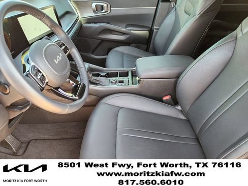 Certified 2025 Kia Sorento X-Line EX AWD/4WD image 9
