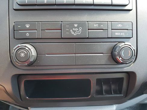 Used 2011 Ford F350 XL w/ Skid Plate Pkg image 21