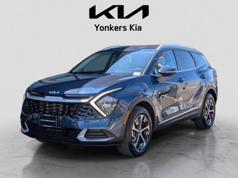 Certified 2023 Kia Sportage EX AWD/4WD image 2