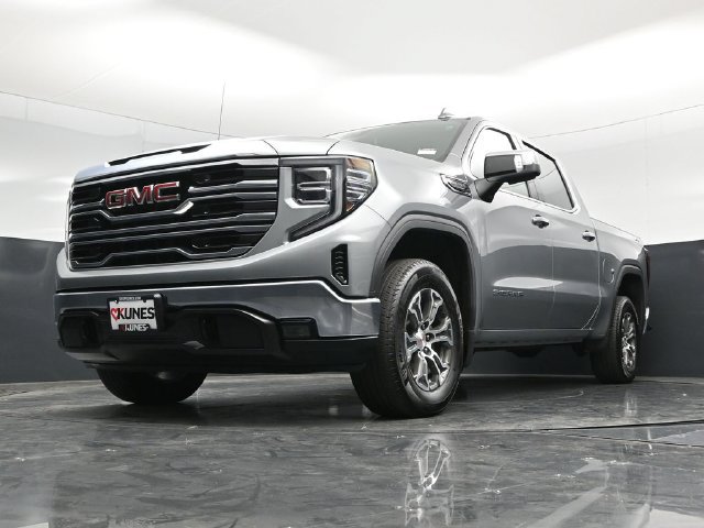 Used 2025 GMC Sierra 1500 SLT AWD/4WD image 56