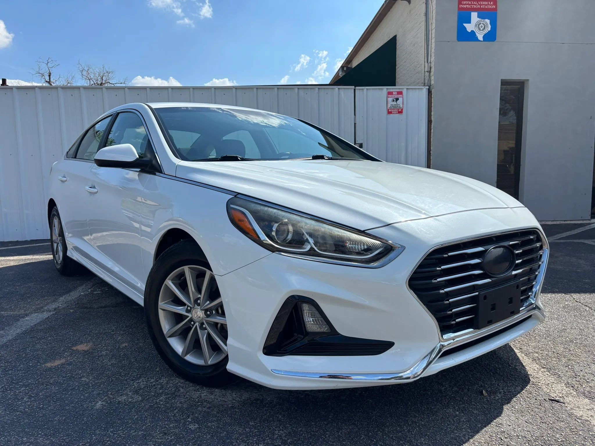 Used 2018 Hyundai Sonata ECO FWD image 9