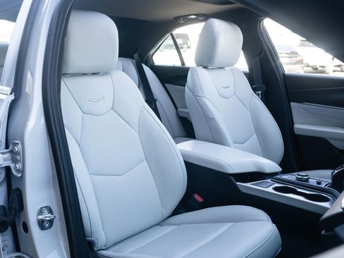 Used 2022 Cadillac CT4 Premium Luxury image 23