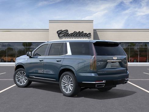 New 2026 Cadillac Escalade Luxury AWD/4WD image 3