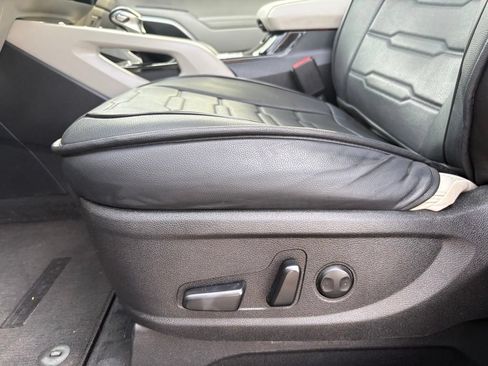 Used 2021 Kia Telluride S FWD image 10