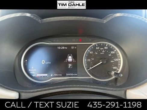 Used 2021 Nissan Versa SV FWD image 2