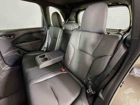 New 2025 Subaru Forester Limited image 25