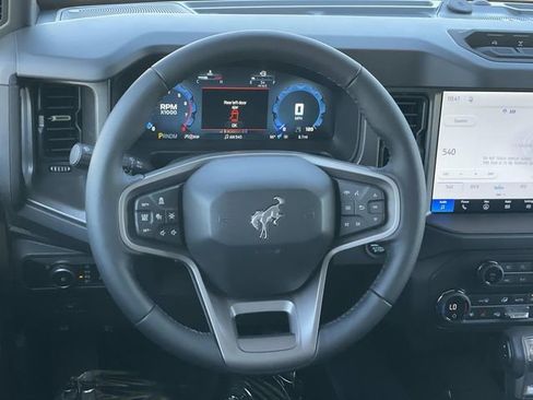 New 2026 Ford Bronco Badlands image 7
