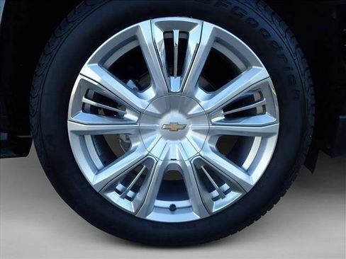 Used 2022 Chevrolet Tahoe High Country AWD/4WD image 7