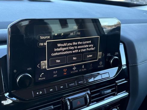 New 2025 Nissan Pathfinder SL image 15