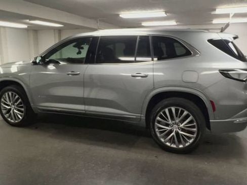 Certified 2025 Buick Enclave Avenir w/ Super Cruise Package FWD image 6