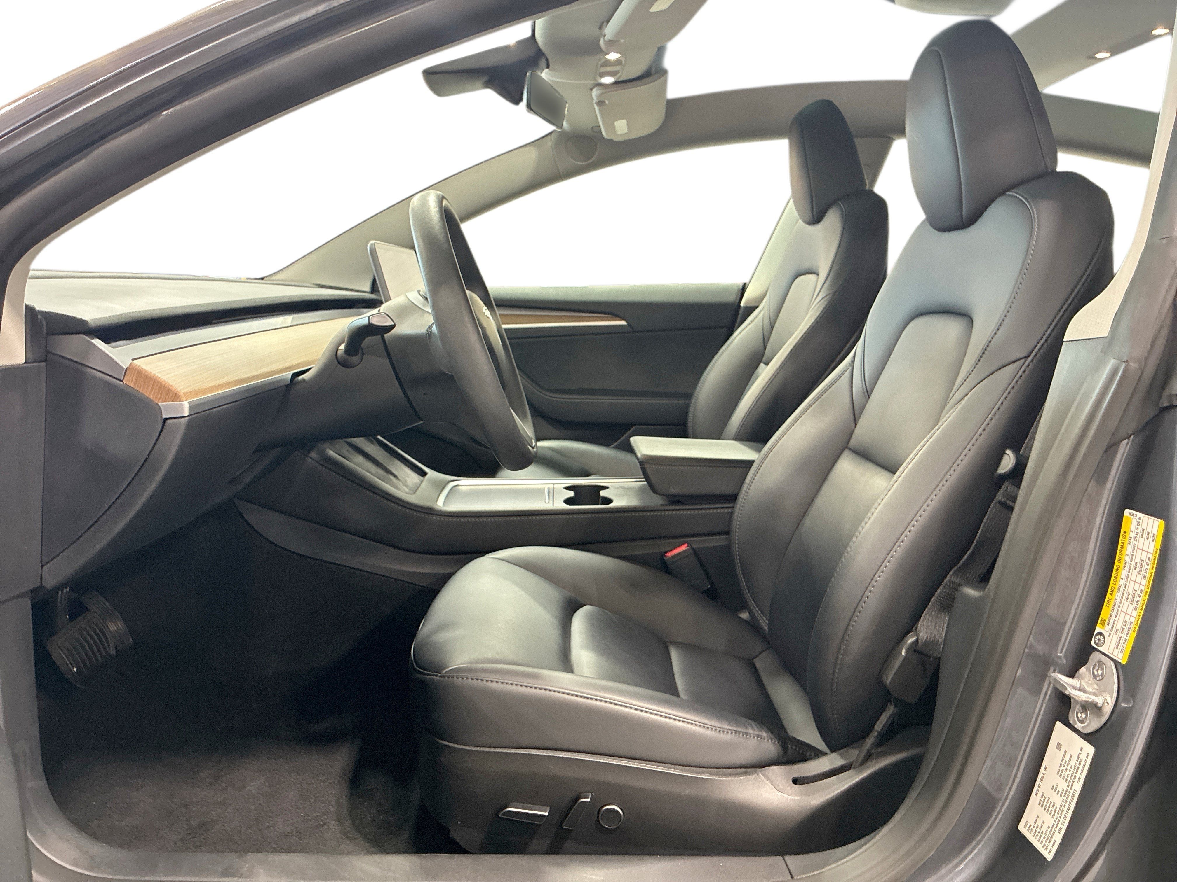 Certified 2023 Tesla Model 3 Standard Range RWD image 9