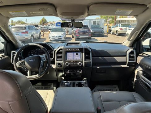 Used 2019 Ford Expedition Max XLT w/ Equipment Group 201A AWD/4WD image 23