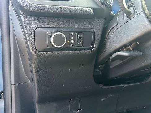 Used 2025 Ford Escape ST-Line image 17