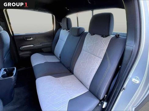 Certified 2023 Toyota Tacoma TRD Off-Road AWD/4WD image 21