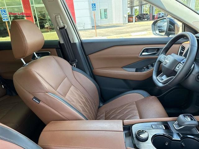 Certified 2026 Nissan Rogue Platinum w/ Platinum Premium Package AWD/4WD image 10