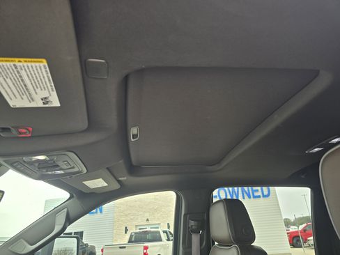 Used 2024 GMC Sierra 2500 Denali w/ Denali Reserve Package image 16