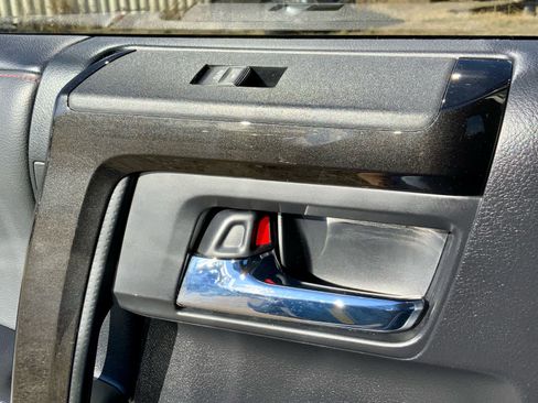 Used 2020 Toyota 4Runner TRD Off-Road Premium image 53