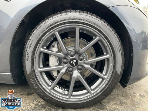Used 2018 Tesla Model 3 Long Range RWD image 86