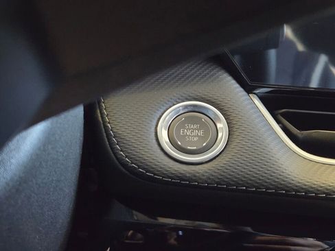 New 2026 Chevrolet Equinox LT w/ Convenience Package II image 20