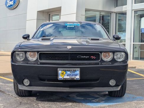 Used 2009 Dodge Challenger R/T RWD image 8