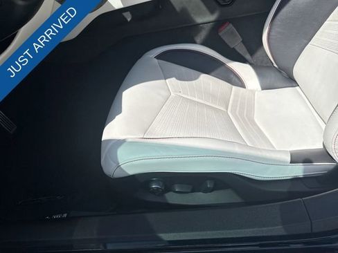 Used 2023 Chevrolet Corvette Stingray Premium Conv w/ Z51 Performance Package image 12