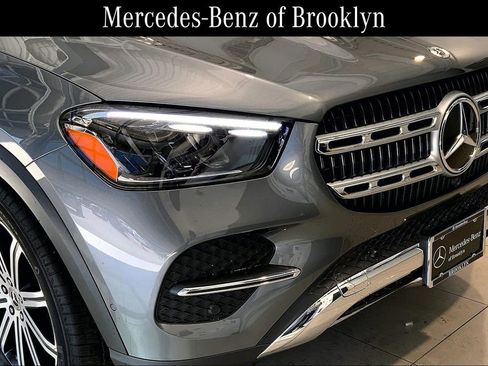 Certified 2025 Mercedes-Benz GLE 350 4MATIC image 30