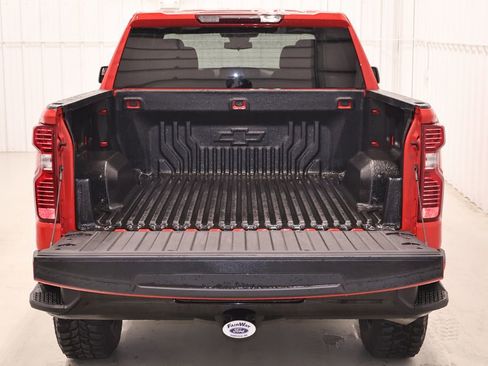Used 2026 Chevrolet Silverado 1500 Custom Trail Boss AWD/4WD image 32