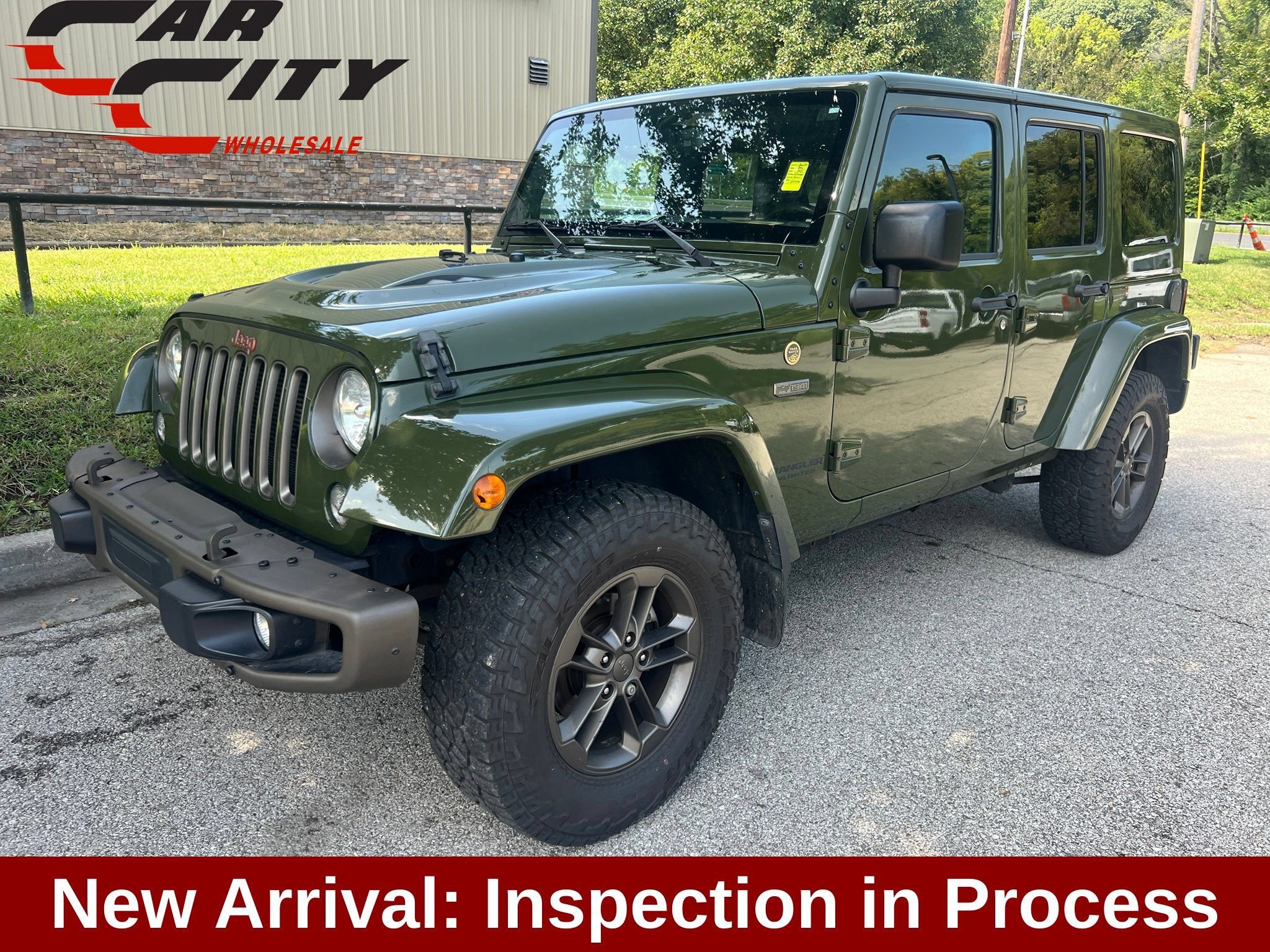 Used 2016 Jeep Wrangler Unlimited Sahara AWD/4WD image 1