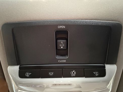 New 2026 Nissan Altima 2.5 SR FWD image 32