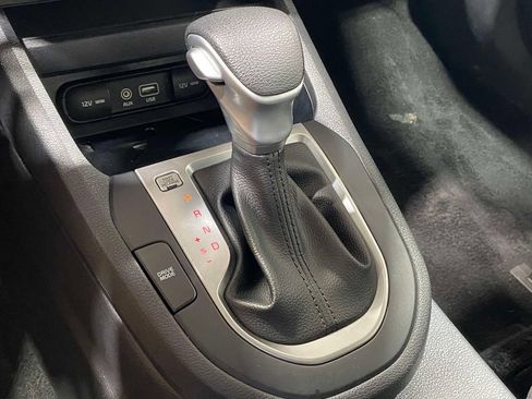 Used 2021 Kia Forte LXS FWD image 30